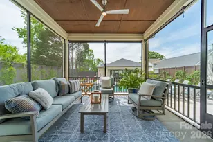 344 Melbourne Ct, Charlotte, NC 28209 - Photo 14