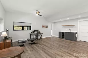 54 Howard St, Asheville, NC 28806 - Photo 20