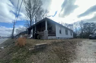 821 Fountain St, Tarboro, NC 27886 - Photo 2