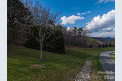 340 Grand Oaks Drive, Hendersonville, NC 28792 - Photo 18