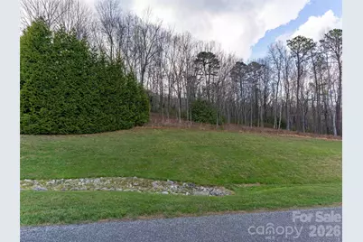 340 Grand Oaks Drive, Hendersonville, NC 28792 - Photo 1