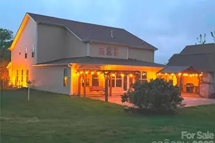 213 Candella Dr, Matthews, NC 28104 - Photo 6