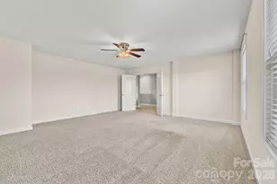 213 Candella Dr, Matthews, NC 28104 - Photo 32