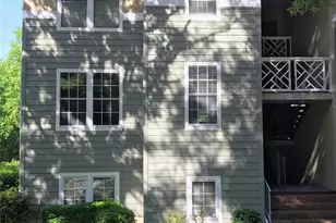 19905 Henderson Rd, Cornelius, NC 28031 - Photo 2