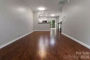 407 Delta Dr, Fort Mill, SC 29715 - Photo 4