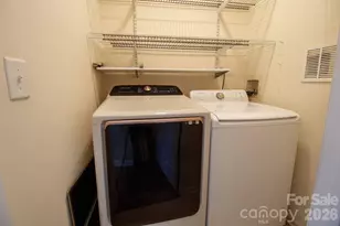 407 Delta Dr, Fort Mill, SC 29715 - Photo 10