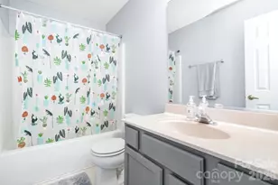 407 Goodloe Dr, Charlotte, NC 28262 - Photo 22