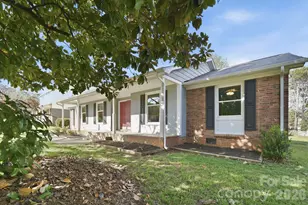 13657 Idlewild Rd, Matthews, NC 28105 - Photo 2