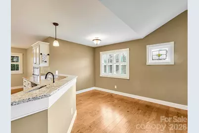 199 Macedonia Road, Asheville, NC 28804 - Photo 6