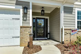 1154 Overlake Dr, Belmont, NC 28012 - Photo 4