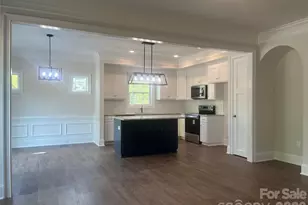 403 E 21st St, Kannapolis, NC 28083 - Photo 4