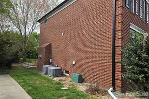 11942 Chevis Ct, Charlotte, NC 28277 - Photo 4