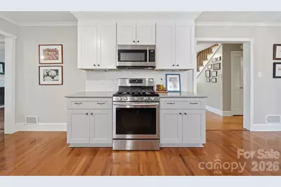 35 32nd Avenue NW, Hickory, NC 28601 - Photo 12