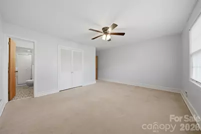 35 32nd Avenue NW, Hickory, NC 28601 - Photo 20