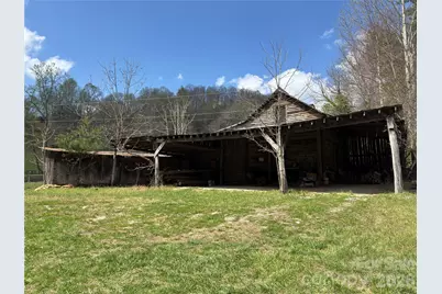 1422 Middle Fork Road, Hendersonville, NC 28792 - Photo 46