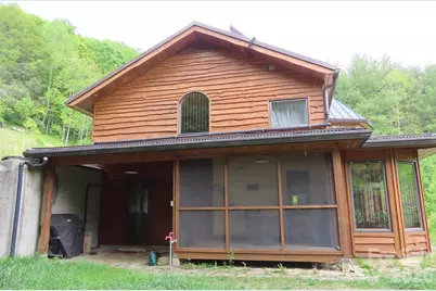 1422 Middle Fork Road, Hendersonville, NC 28792 - Photo 36