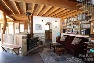 1422 Middle Fork Rd, Hendersonville, NC 28792 - Photo 10