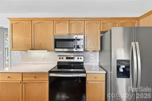 160 Oak Village Pkwy, Mooresville, NC 28117 - Photo 12