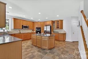 330 Chancelot Ln, Fort Mill, SC 29708 - Photo 12