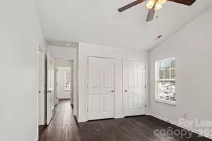 10540 Gold Pan Rd, Charlotte, NC 28215 - Photo 8