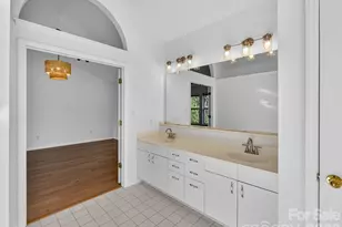 12338 Landing Green Dr, Charlotte, NC 28277 - Photo 24