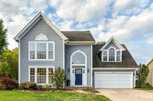 12338 Landing Green Dr, Charlotte, NC 28277 - Photo 2