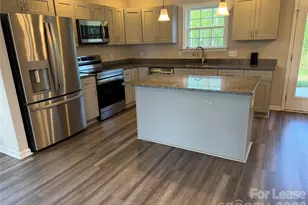 408 S Elm St, Pageland, SC 29728 - Photo 6