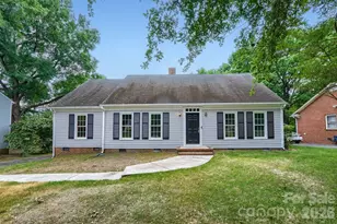 1628 Bonnie Ln, Charlotte, NC 28213 - Photo 2
