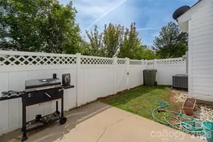 228 Tail Race Ln, Fort Mill, SC 29715 - Photo 32