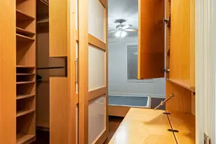 300 W 5th St, Charlotte, NC 28202 - Photo 28