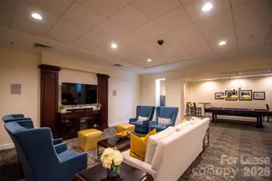 300 W 5th St, Charlotte, NC 28202 - Photo 16