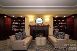 300 W 5th St, Charlotte, NC 28202 - Photo 16