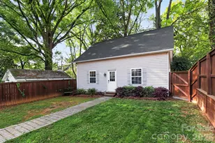2400 Bay St, Charlotte, NC 28205 - Photo 36