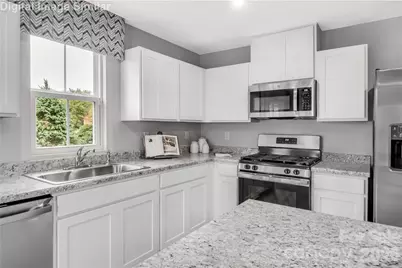 5855 Granbury Drive, Kannapolis, NC 28081 - Photo 2