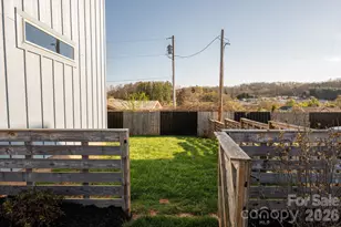 477 Oakdale Rd, Waynesville, NC 28786 - Photo 30