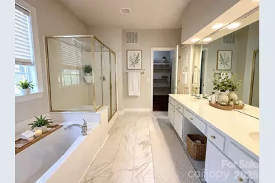 11106 Knight Castle Drive, Charlotte, NC 28277 - Photo 10