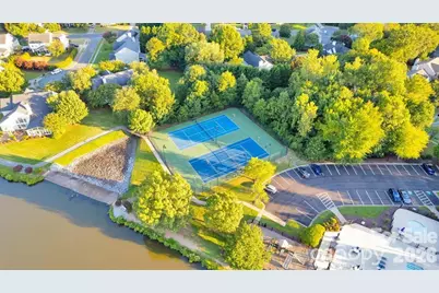 11106 Knight Castle Drive, Charlotte, NC 28277 - Photo 20