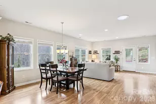 14 Chandra Ln, Clyde, NC 28721 - Photo 8