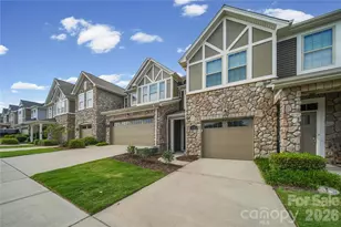 1108 Roderick Dr, Fort Mill, SC 29708 - Photo 2