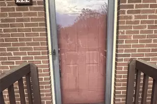 222 Ridge Forest Ct, Winston Salem, NC 27104 - Photo 2