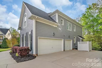 1216 Flat Heads Lane, Waxhaw, NC 28173 - Photo 2
