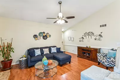 5812 Harris Grove Lane, Charlotte, NC 28212 - Photo 6