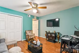 5812 Harris Grove Ln, Charlotte, NC 28212 - Photo 16