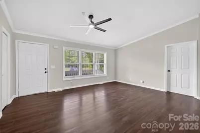 5000 Kerr Lane, Charlotte, NC 28216 - Photo 8