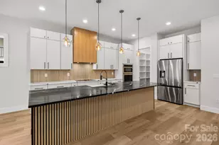 8 Overlook Pl, Asheville, NC 28803 - Photo 16