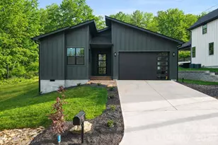 8 Overlook Pl, Asheville, NC 28803 - Photo 2