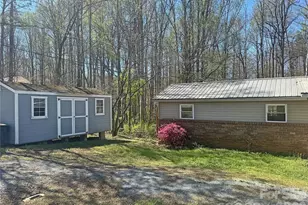 231 Pearidge Rd, Bostic, NC 28018 - Photo 2