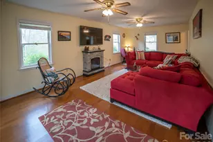 3153 Village Dr, Morganton, NC 28655 - Photo 16