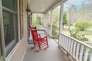 3153 Village Dr, Morganton, NC 28655 - Photo 2