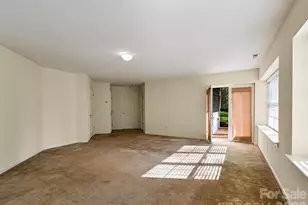 72 Creeks End Cir, Mills River, NC 28759 - Photo 22